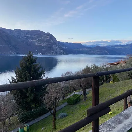 Casa Vista Lago - 24H Check In - Free Wifi - Netflix Monte Isola Exterior photo